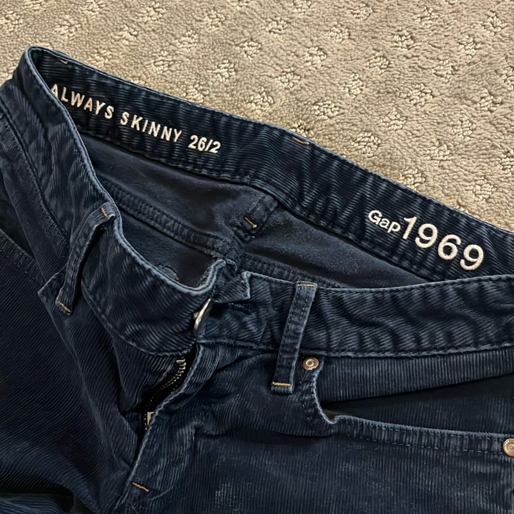 Gap skinny blue courderoy pants